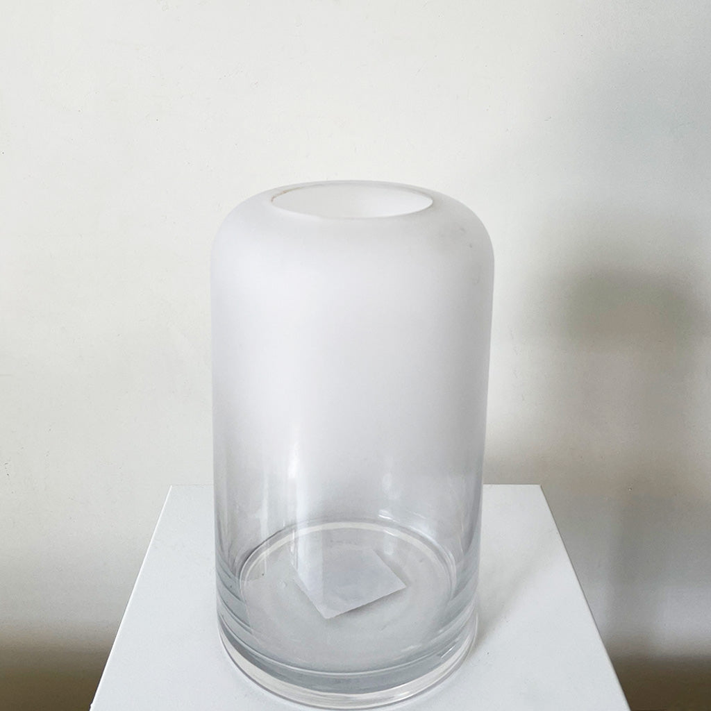 Frosted glass vase (for Small bunches)