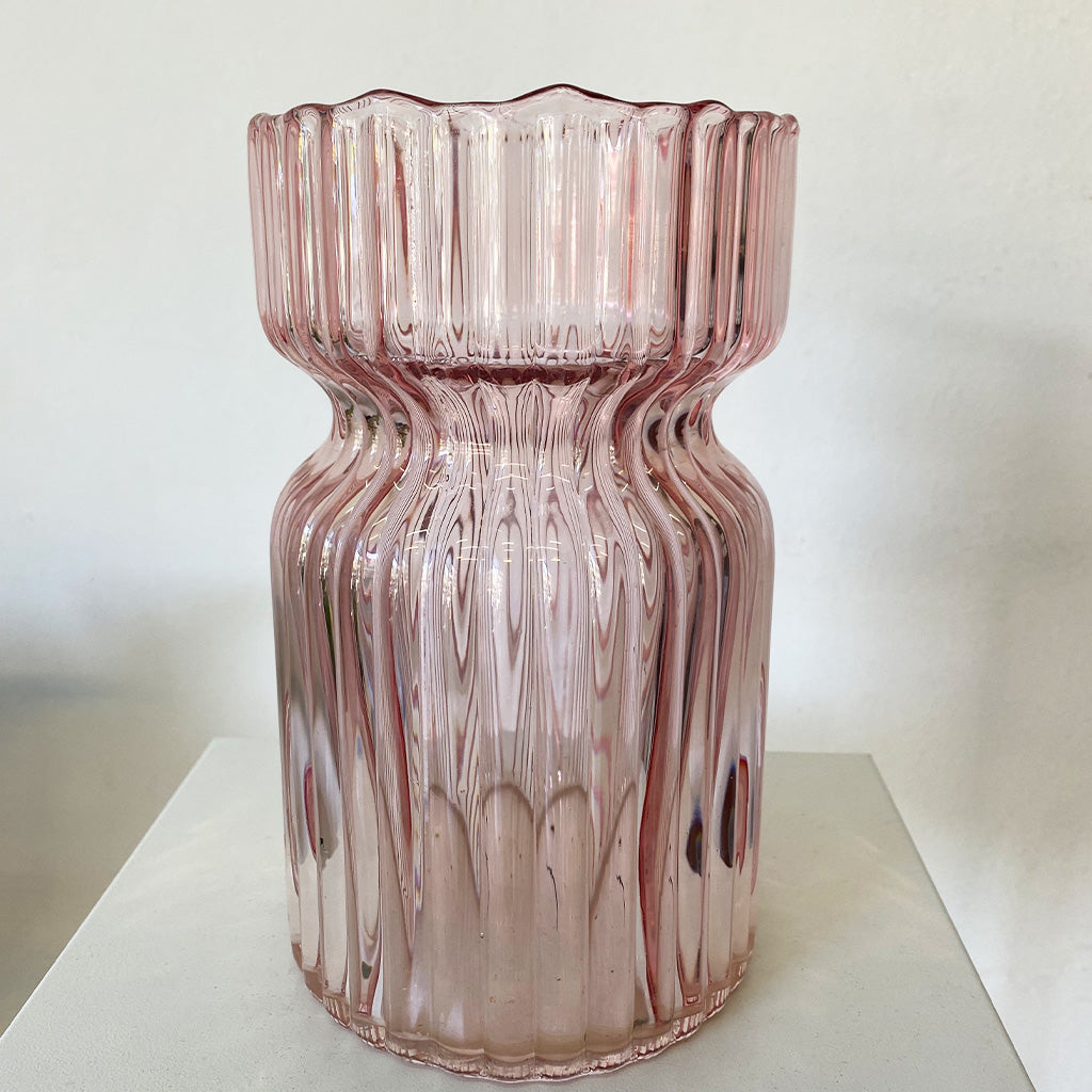 Vase - Ribbed pink glass (suitable for Medium)