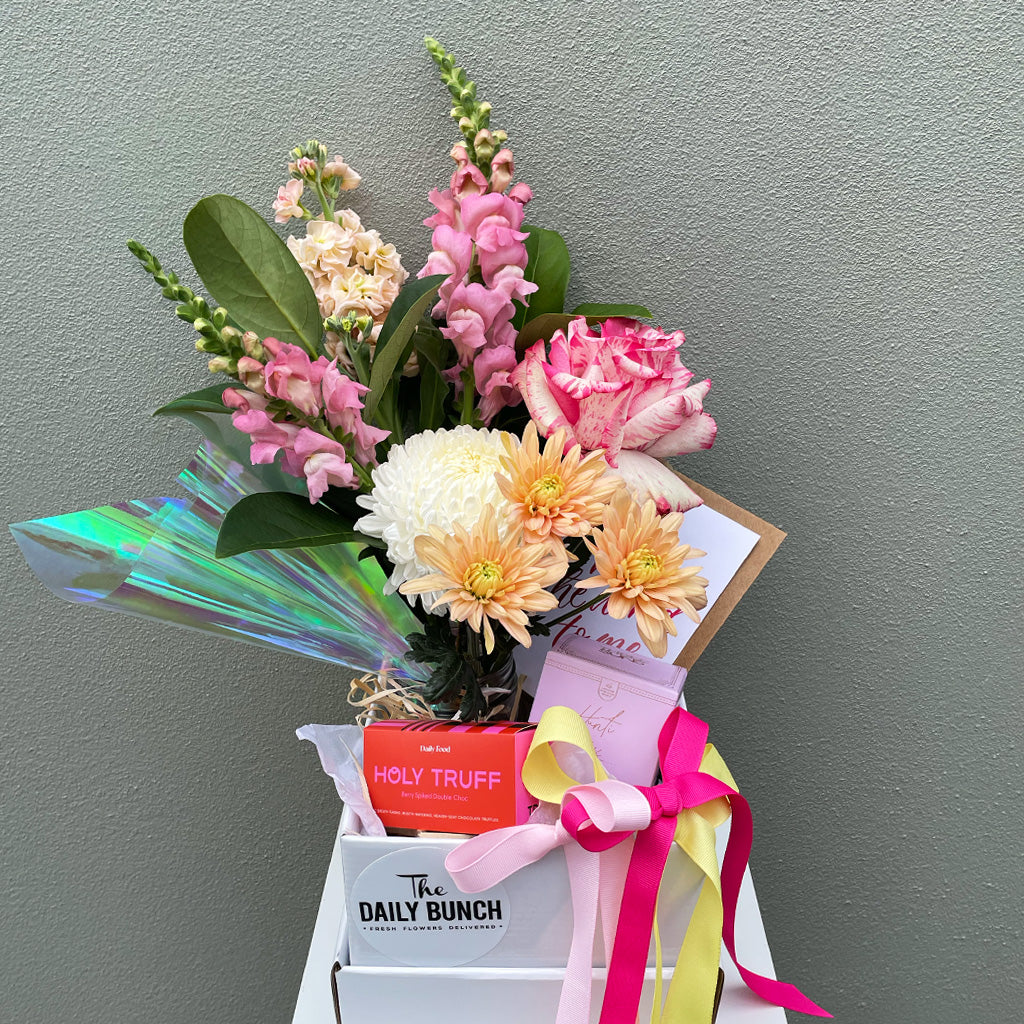 Mother's Day Gift Box + Posy